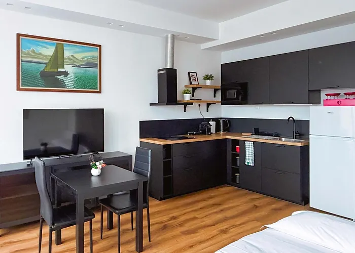 Homeby, Casa Sabotino * Bolonia